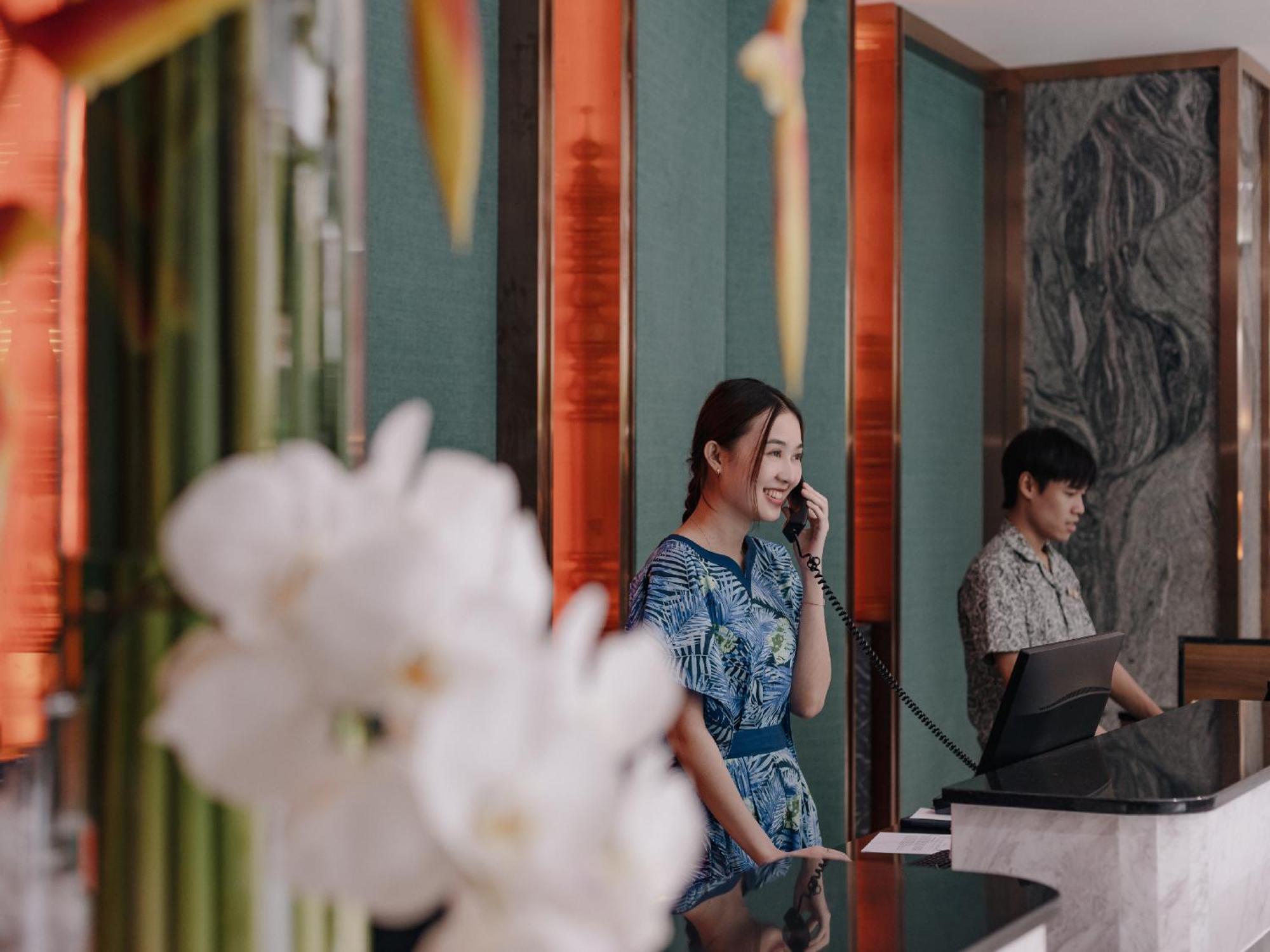 Nysa Hotel Bangkok Sukhumvit 11 Ngoại thất bức ảnh Concierge at Mandarin Oriental, Bangkok