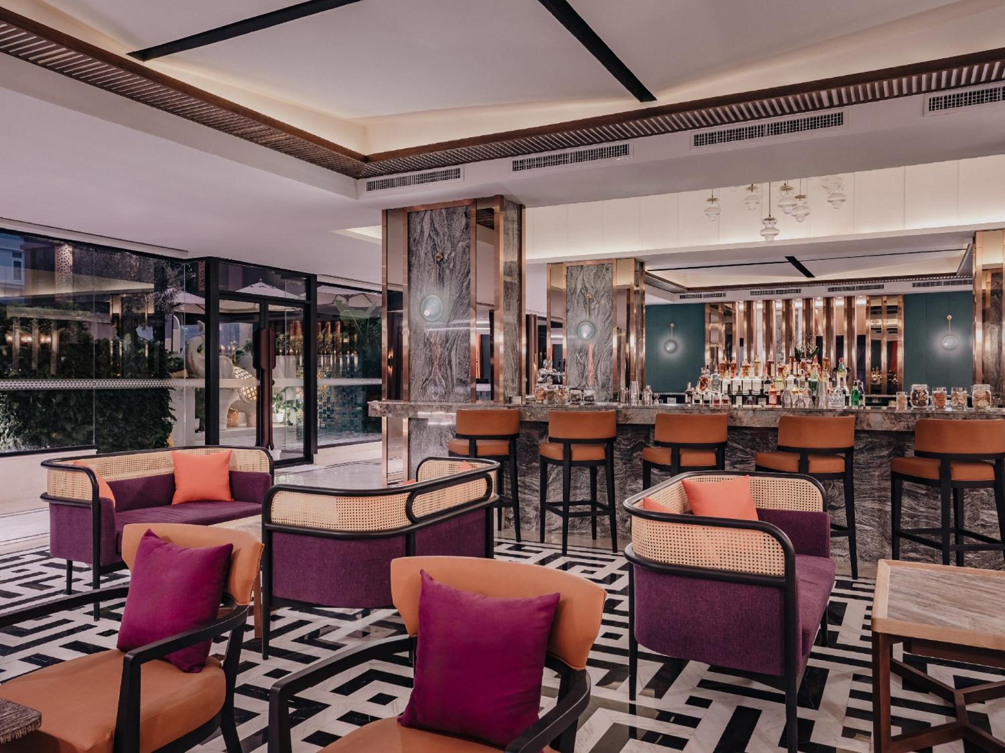 Nysa Hotel Bangkok Sukhumvit 11 Ngoại thất bức ảnh The Bar