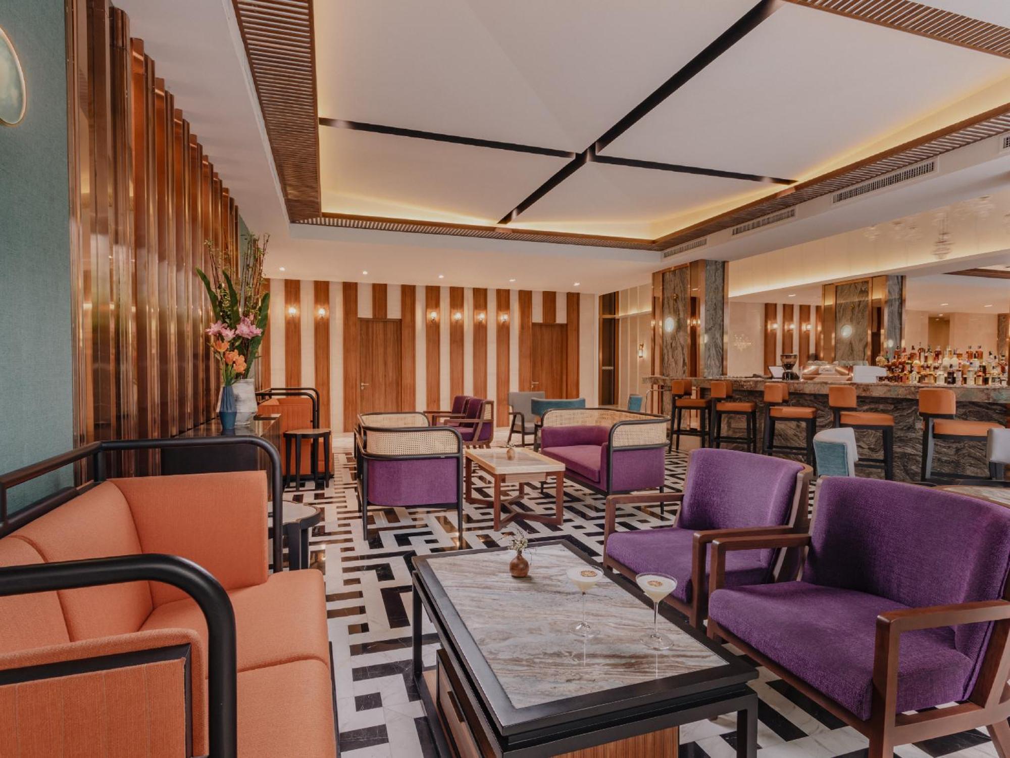 Nysa Hotel Bangkok Sukhumvit 11 Ngoại thất bức ảnh The lounge at the airport
