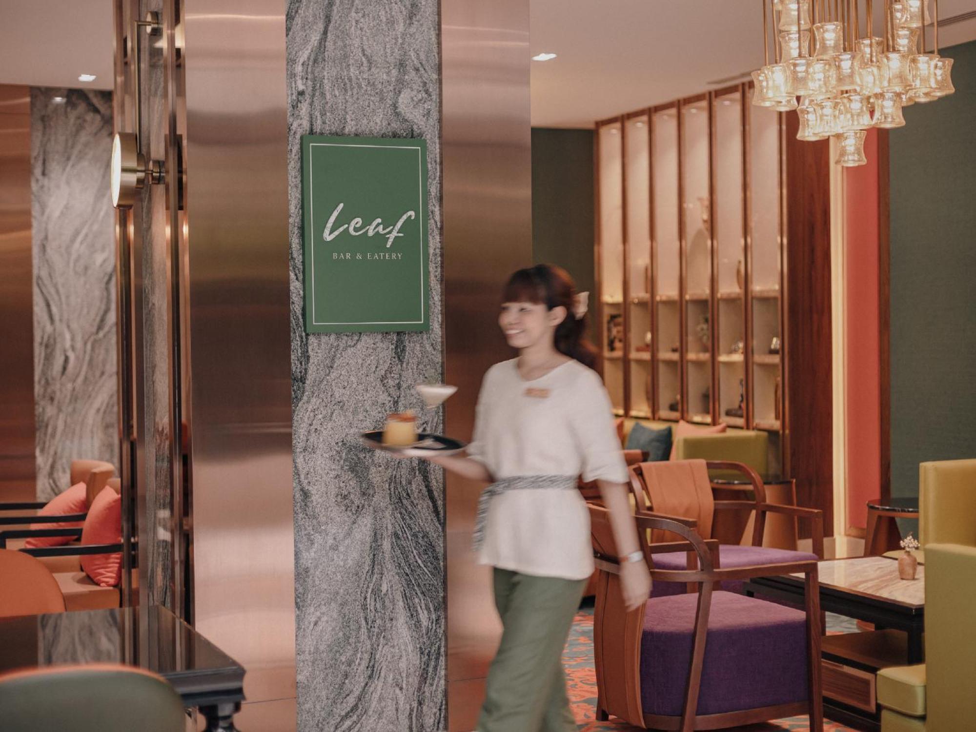 Nysa Hotel Bangkok Sukhumvit 11 Ngoại thất bức ảnh Leaf Bar & Lounge