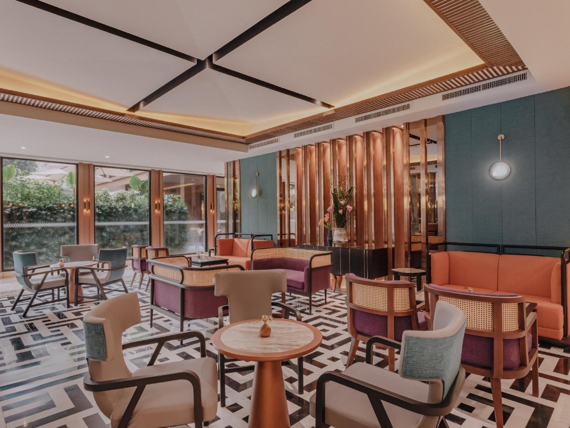 Nysa Hotel Bangkok Sukhumvit 11 Ngoại thất bức ảnh The interior of the restaurant