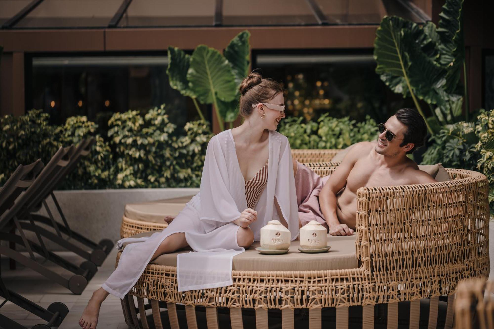 Nysa Hotel Bangkok Sukhumvit 11 Ngoại thất bức ảnh The Spa at The Standard East Village