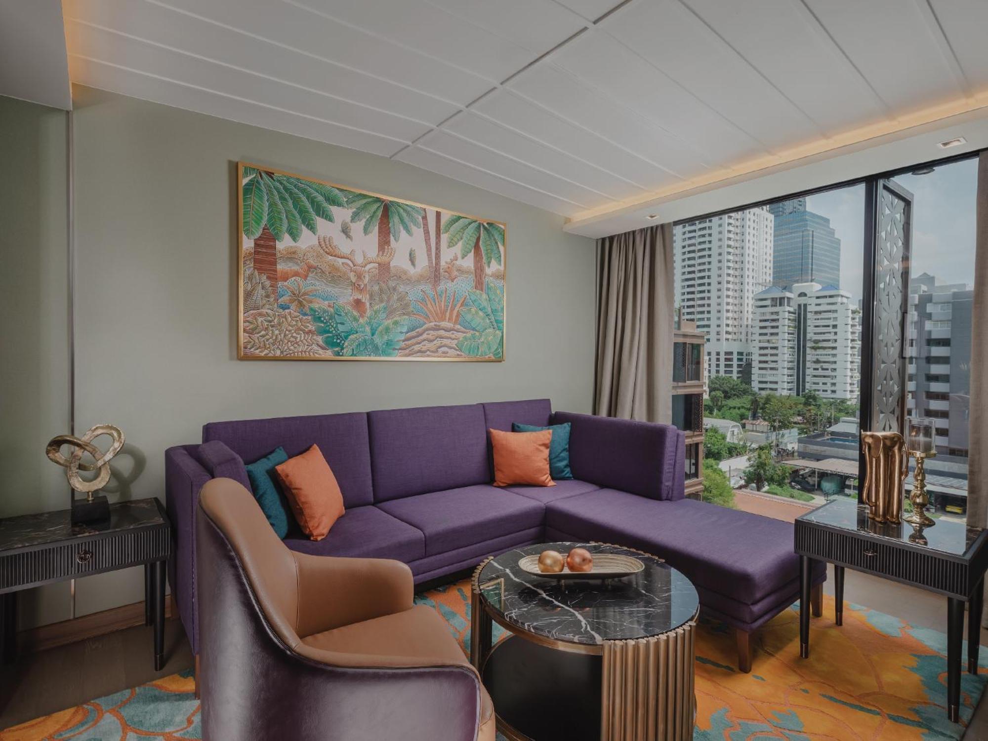 Nysa Hotel Bangkok Sukhumvit 11 Ngoại thất bức ảnh Living room of a suite
